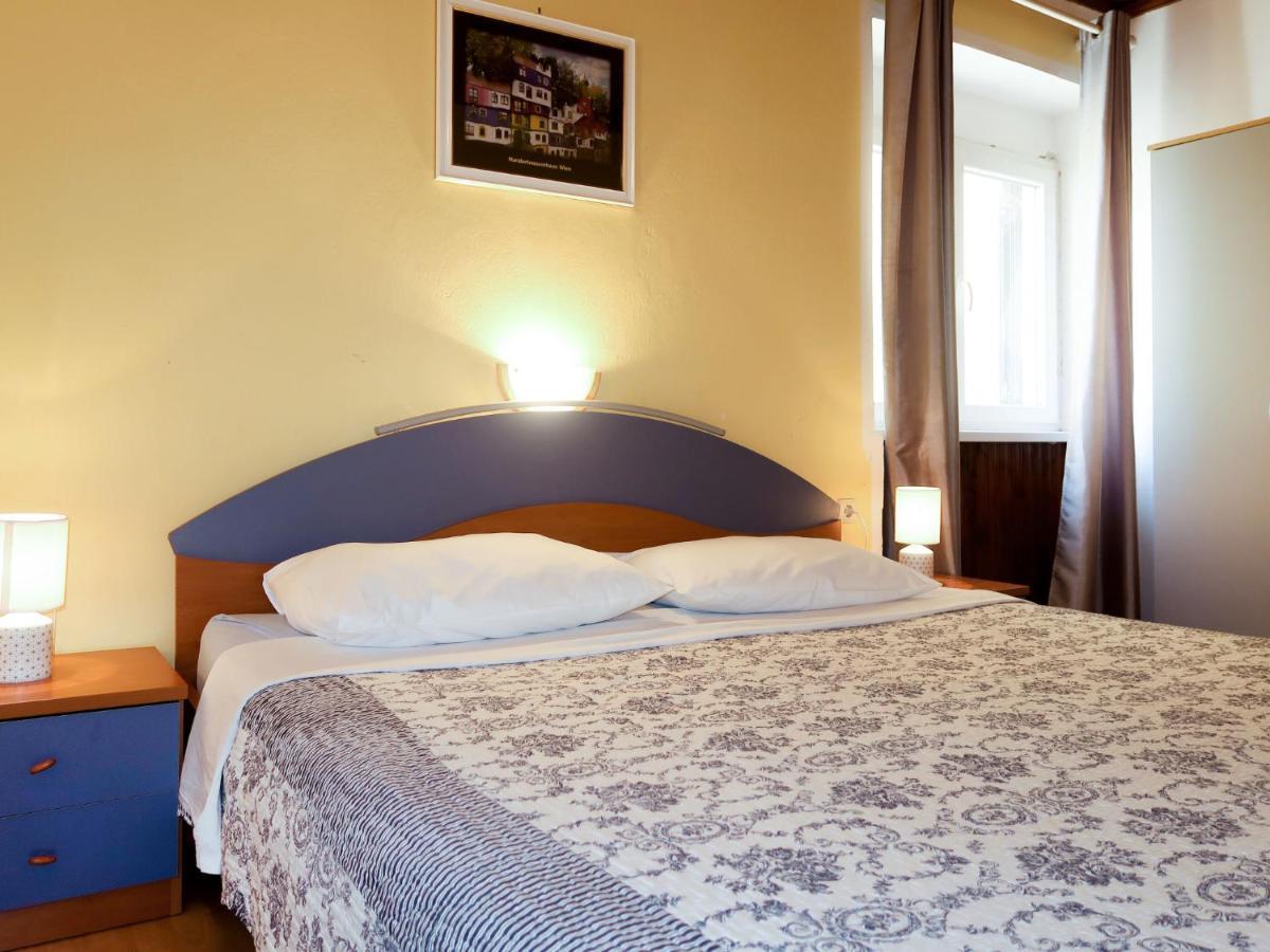 Apartment Ana - Rab166 By Interhome Barbat na Rabu Esterno foto